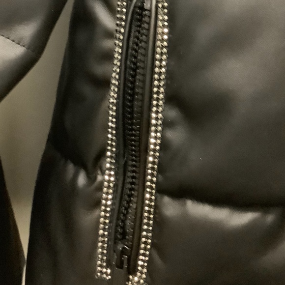 Frank Lyman Coat - Picture 6 of 11